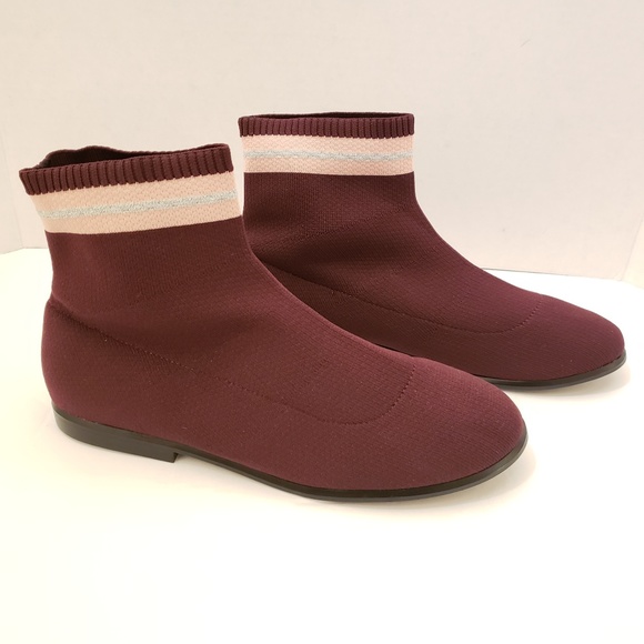 Zara Other - Zara Girls 39/6 Purple Ankle Sock Flats Booties